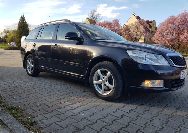 Skoda Octavia cena 18500 przebieg: 165000, rok produkcji 2009 z Wrocław małe 172